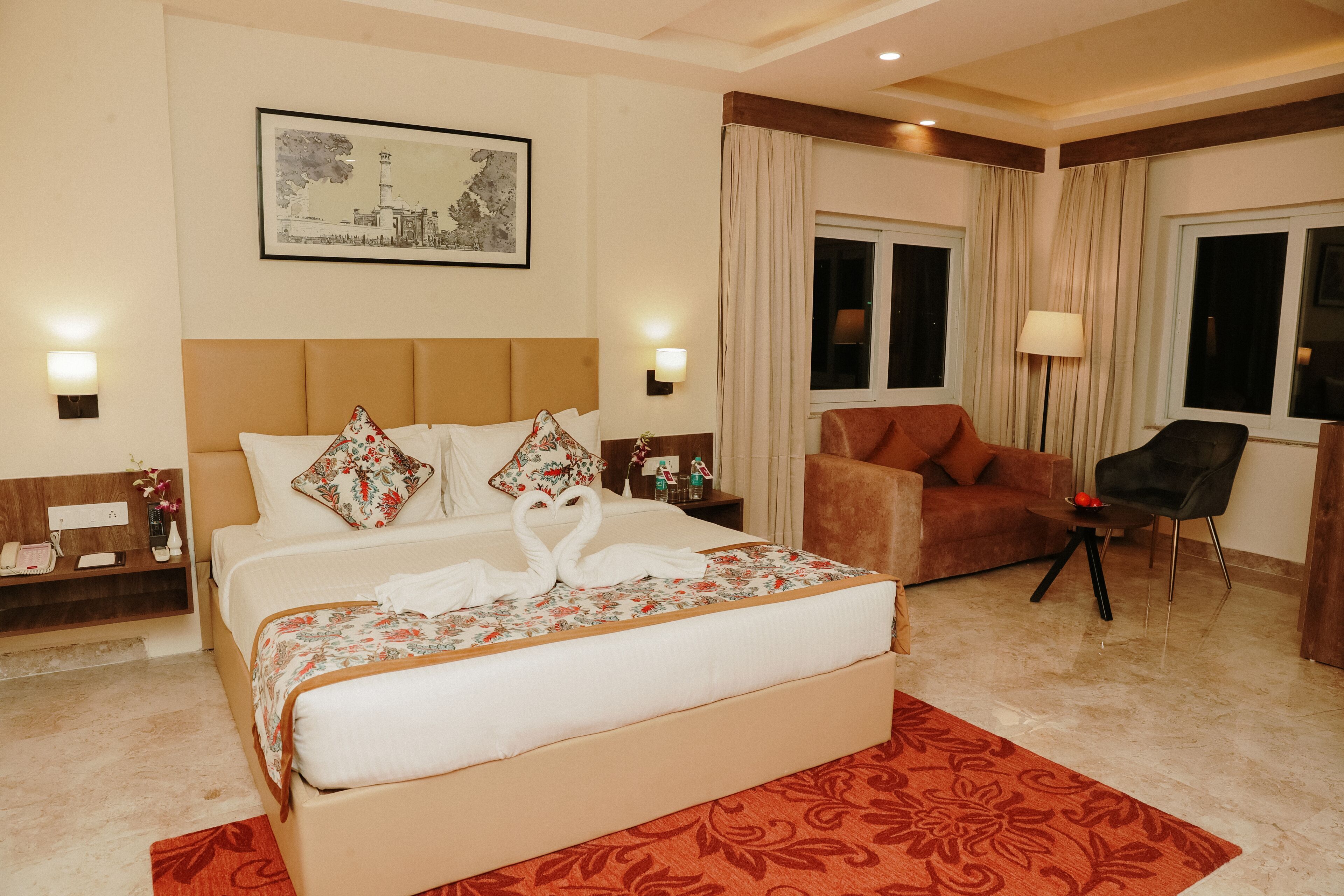 Premium bedding, in-room safe, blackout curtains, soundproofing