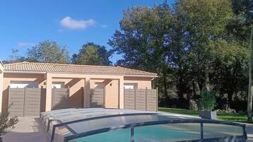 Enceinte de lâhĂ©bergement