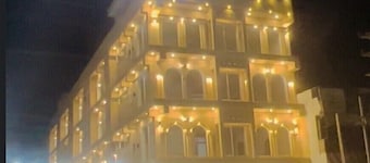 OVERSEAS HOTEL AND SUITES