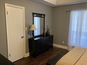 3 dormitorios, tabla de planchar con plancha, wifi y ropa de cama