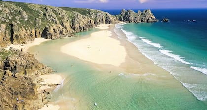 Cherry Orchard Cottage by Interhome