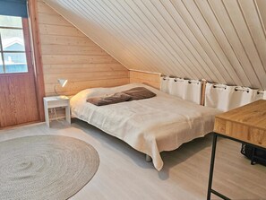 1 quarto