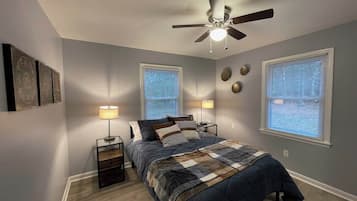 3 chambres, fer et planche Ă  repasser, Wi-Fi gratuit, draps fournis