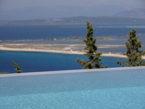 Pool - Brand New Villa Ionion Theasis Armonia with sea view & private pool (Lefkada)