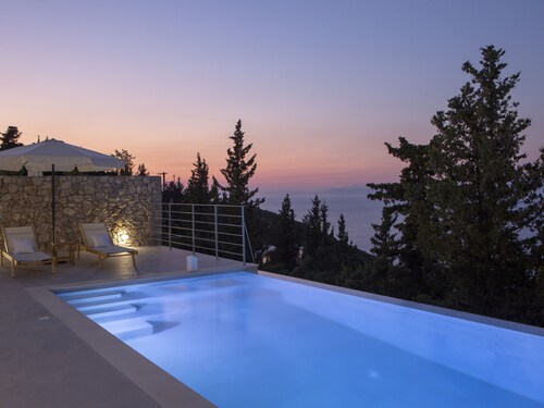 Brand New Villa Ionion Theasis Kallisti w/t endless sea view & private pool