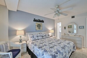 1 bedroom, free WiFi, bed sheets - A Proper Beach Getaway with this 1 bedroom condo with Breathtaking views! Beach View! Can book with adjacent condo for larger group! Pool, Fitness Center, Private Beach, Tennis and Wifi available! (Bethany Beach)