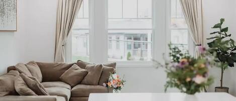 تلفزيون ذكي