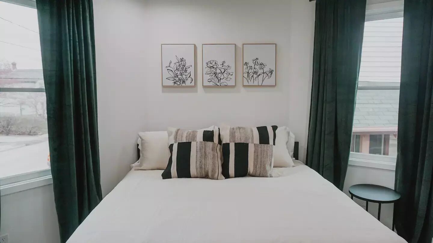 3 chambres, fer et planche à repasser, accès au Wi-Fi (inclus)