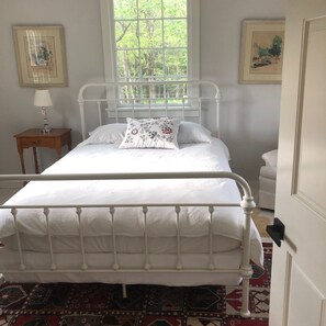 Room - VT home in Landgrove near hiking/biking trails & skiing, restaurants & shopping (Landgrove)