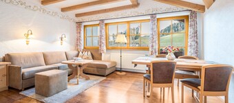 Holiday Apartment "Haus zur Vogelweide App 6" with Mountain View, Balconies & Wi-Fi