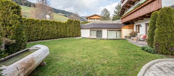 Holiday Apartment "Haus zur Vogelweide App 4" with Mountain View, Balconies & Wi-Fi