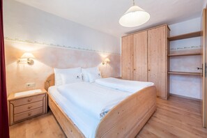 2 chambres, Wi-Fi gratuit, draps fournis