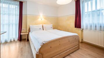 2 habitaciones, wifi gratis y ropa de cama