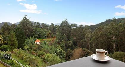 Holiday Home 'Catarina' with Mountain View, Wi-Fi and Air Conditioning