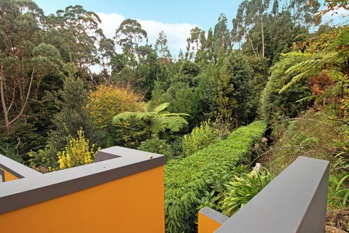 Holiday Home 'Catarina' with Mountain View, Wi-Fi and Air Conditioning