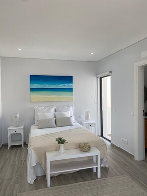 2 bedrooms, free WiFi, bed sheets - Apartment 'T2 Olhão' with Sea View, Wi-Fi and Air Conditioning (Olhão)