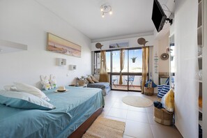 1 chambre, fer et planche à repasser, Wi-Fi gratuit, draps fournis