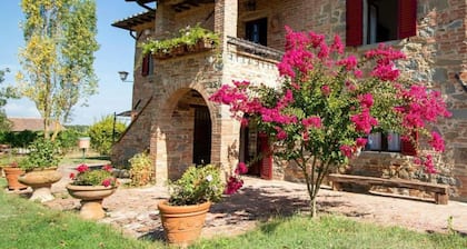 Apartment "La Vecchia Fornace Casa Rossa" with Shared Pool & Wi-Fi