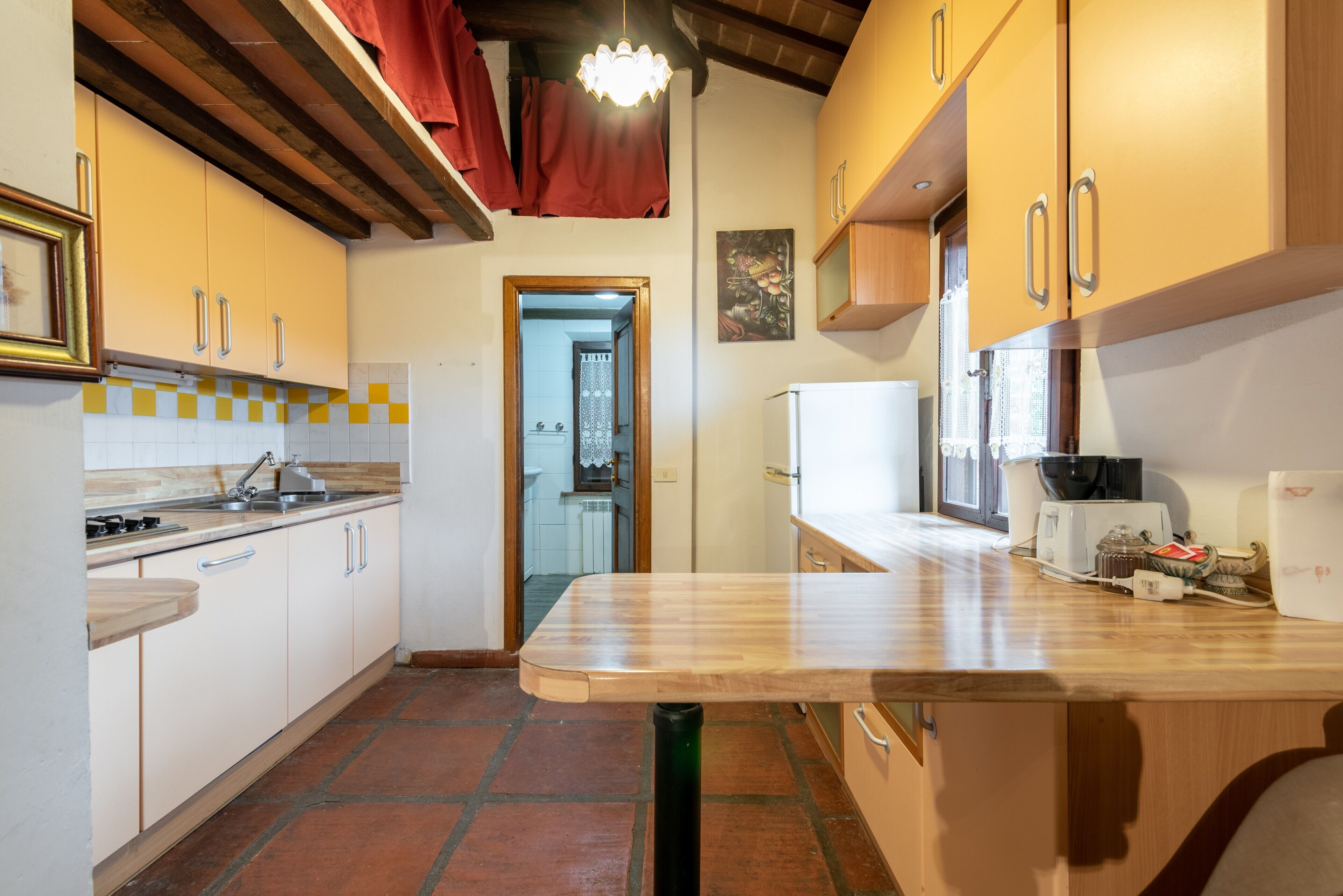 Refrigerador, horno, placa de cocina, lavavajillas