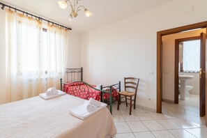 2 bedrooms, free WiFi, bed sheets