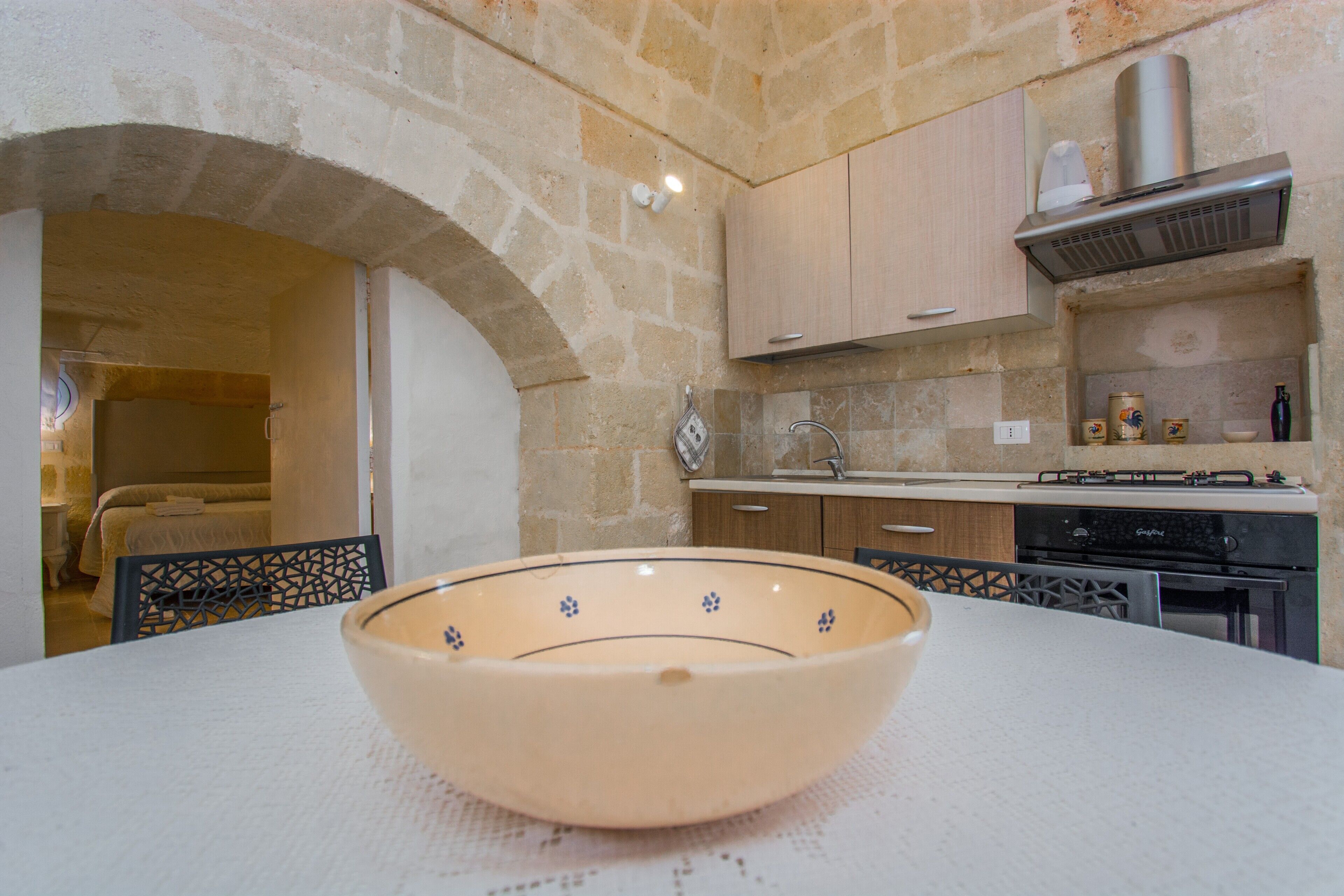 Refrigerador, horno, parrilla de estufa y periquera 