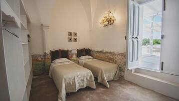 3 soverom, strykejern/-brett, wi-fi (inkludert) og sengetøy