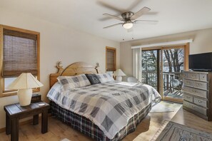 2 soverom, strykejern/-brett, wi-fi (inkludert) og sengetøy