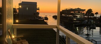 Waterfront Vacation Home with Gulf view- Boaters Paradise