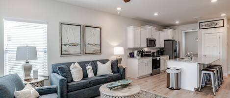 Smart TV, DVD player, stereo