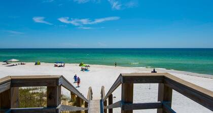 Seacrest| "Fetch the Waves" | 3BR | Sleeps 9 |Pet Friendly |Private| Bikes