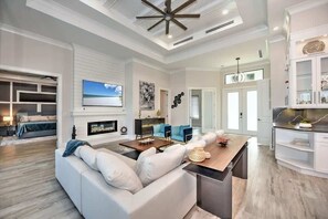 TV, fireplace, offices