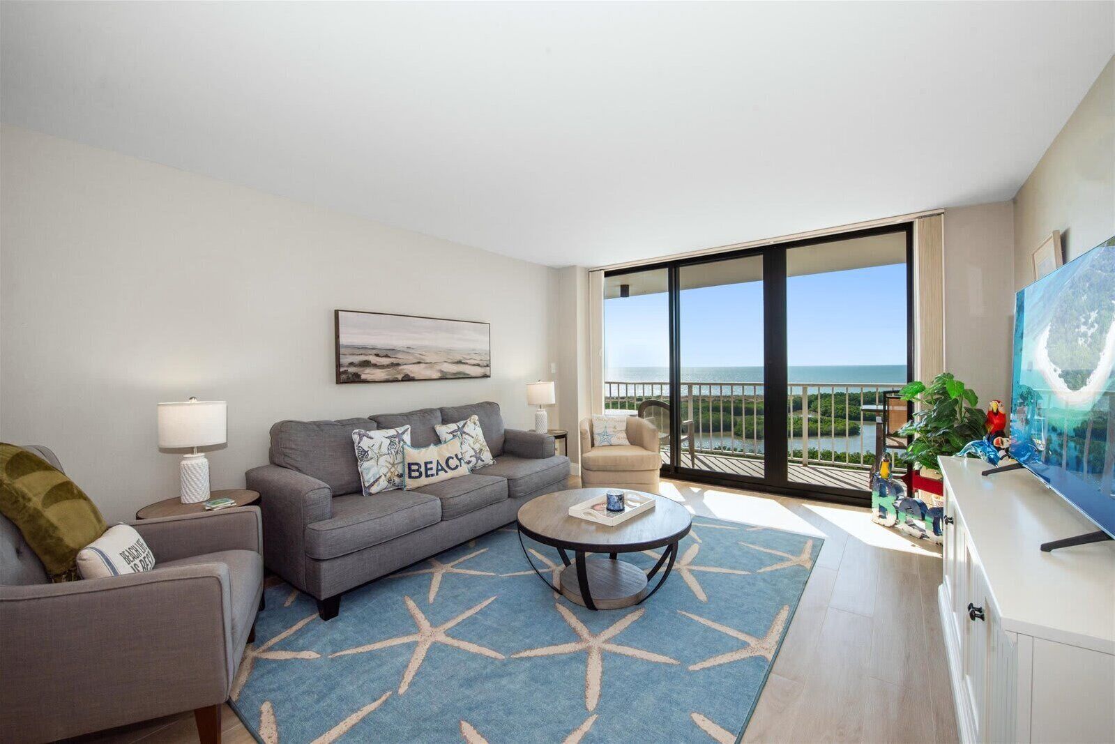 Télévision, espaces bureaux