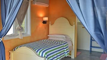 3 bedrooms, WiFi, bed sheets