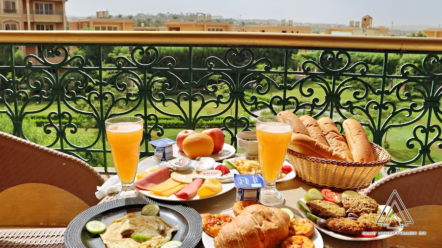 Grand Museum Pyramids Inn