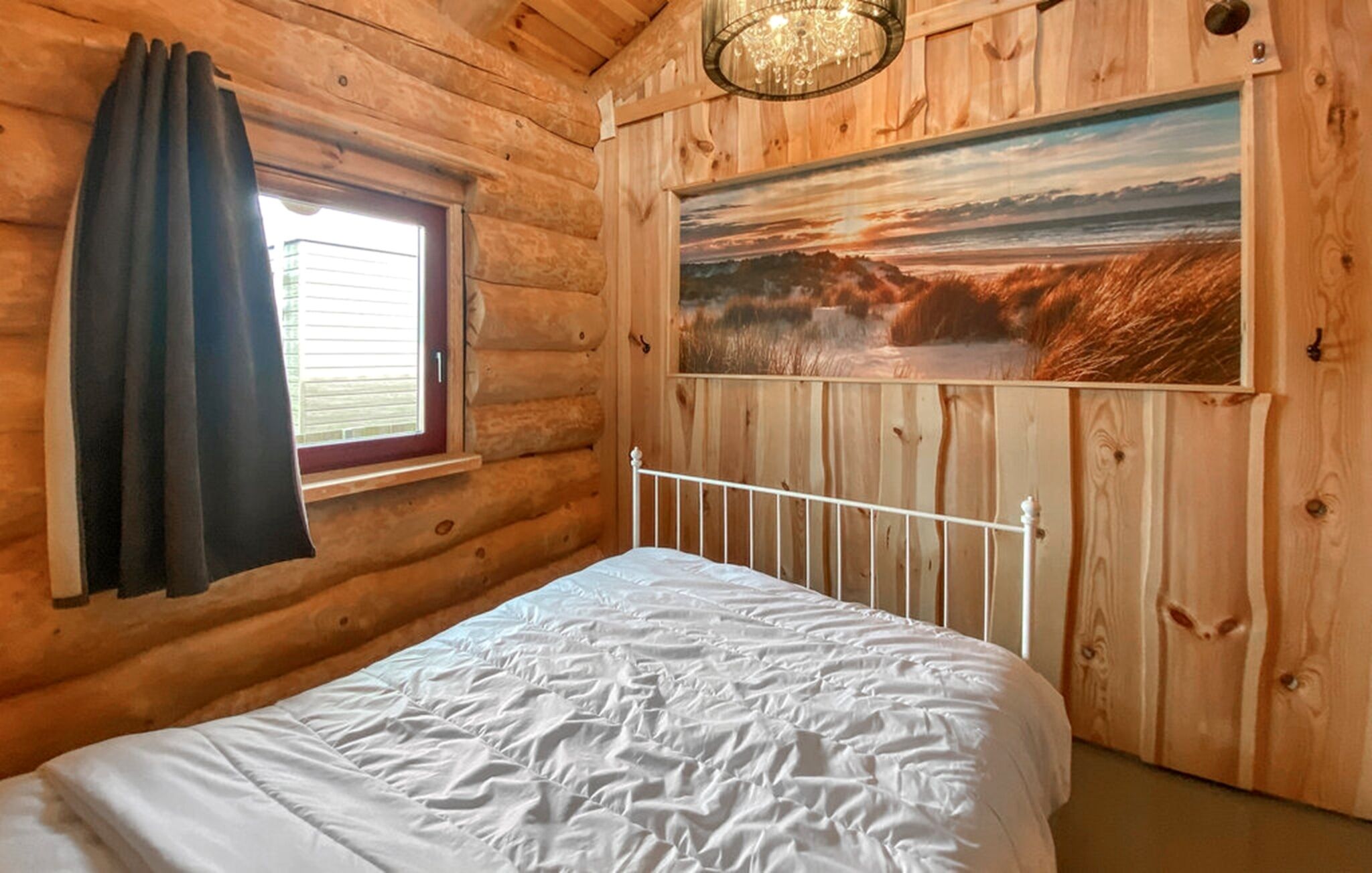 3 slaapkamers, een kluis op de kamer, een strijkplank/strijkijzer