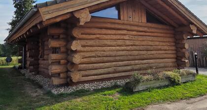 Wooden Lodge pour 6 pers. avec terrasse prĂšs mer des Wadden