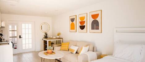 1 soverom, strykejern/-brett, wi-fi og sengetøy