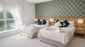 FyrbÀddsrum | StrykjÀrn/strykbrÀda, resesÀng och gratis wi-fi