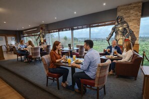 2 bars/lounges - The Hedges Hotel (Ballymoney)