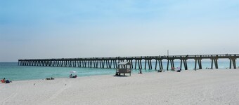 🏝️Gazebo-Close to Beach-2BR The Pal House