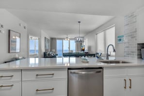 Interior - 🌞Beachfront|Gulf Views|Pools|3BR Summerwind 1304🌞 (Navarre Beach)
