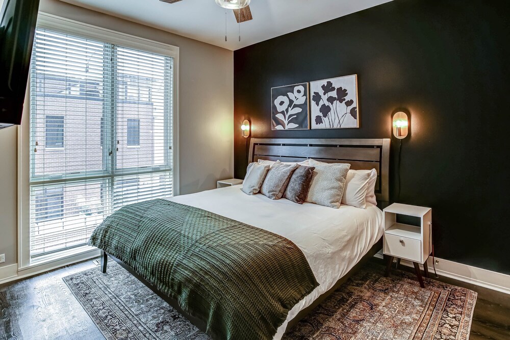 2Bedroom Modern Eclectic Old Market Townhouse Omaha Vrbo