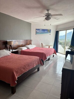 Studio Keluarga | Seprai katun Mesir, seprai premium, selimut bulu angsa, dan brankas