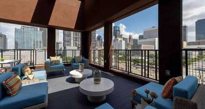 Cozy Condo -Downtown -Free Parking