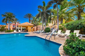 Pool - NEW, Cozy Townhome - walking distance to best Aruba beaches! (Noord)