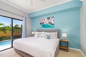 2 bedrooms, desk, iron/ironing board, travel crib - NEW, Cozy Townhome - walking distance to best Aruba beaches! (Noord)