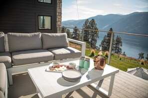 تناول الطعام بالخارج