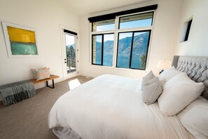 3 عدّة غرف نوم ومكواة/لوح كي وسرير سفر وواي فاي مجانًا