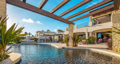 Spacious 4 BD Oceanview Villa with a Private Pool
