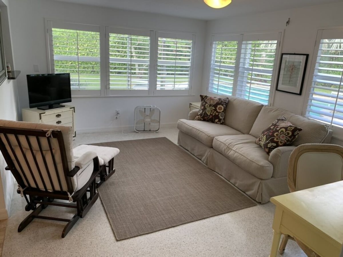 Photo 10 of 3Br/2Bath Coquina Sands Pool home - walk/bike to beach and town